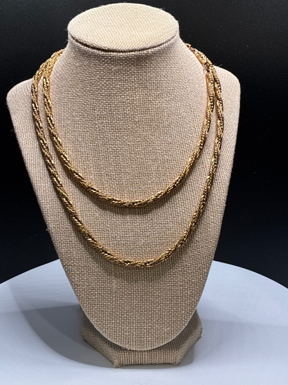 Vintage gold-tone twisted classic rope chain necklace 36”